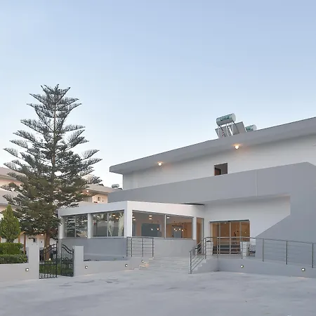 Szálloda Evita Bay 4*